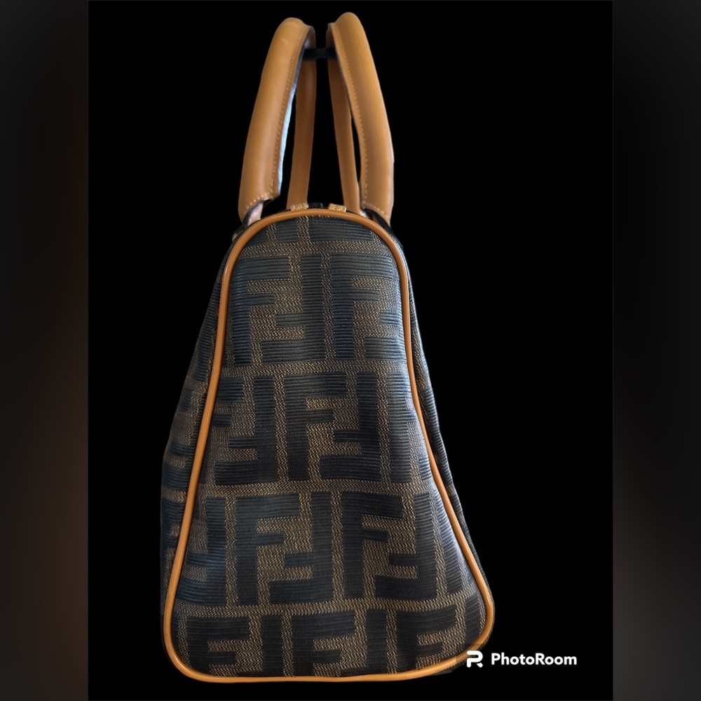 Fendi Handbag Authentic Pristine Condition! - image 4